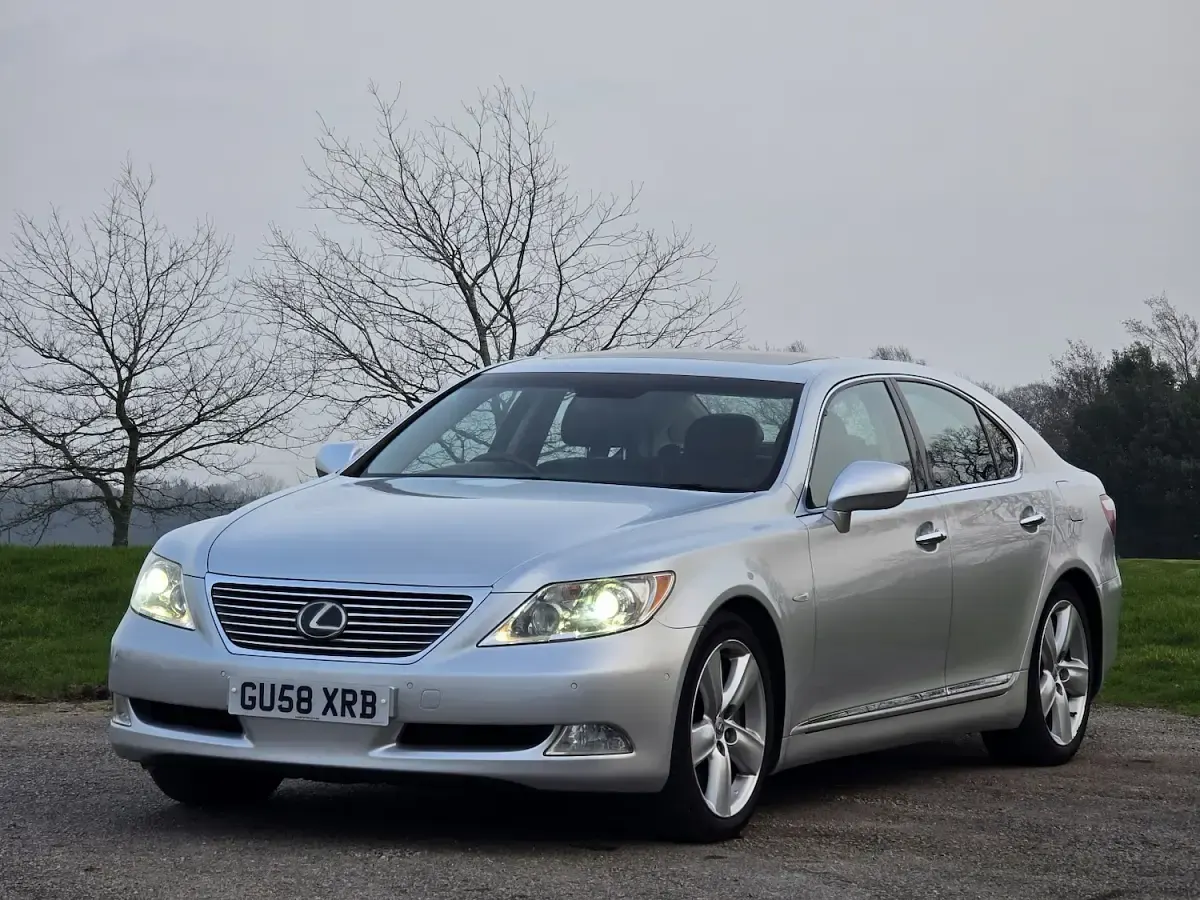 Used Lexus LS460 2008 Silver Sedan