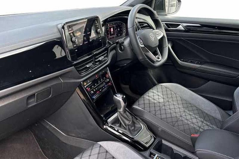 Used VW T-Roc Black Edition 150 HP (110 kW) 2025 Silver SUV