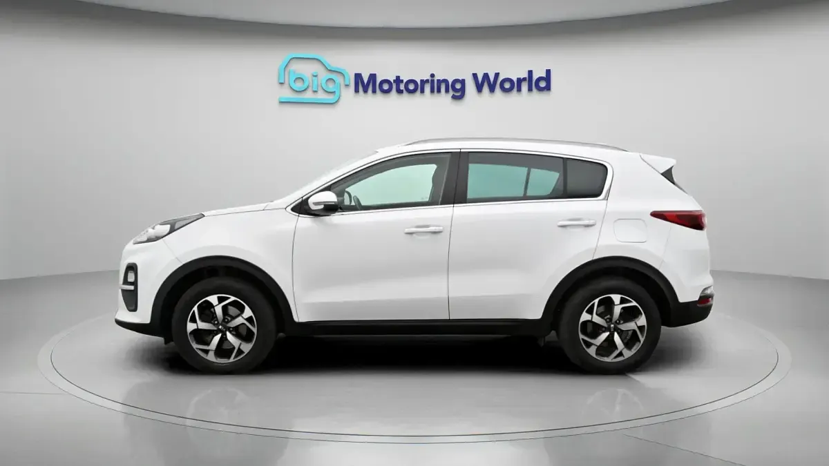 Used Kia Sportage 177 HP (130 kW) 2021 White SUV