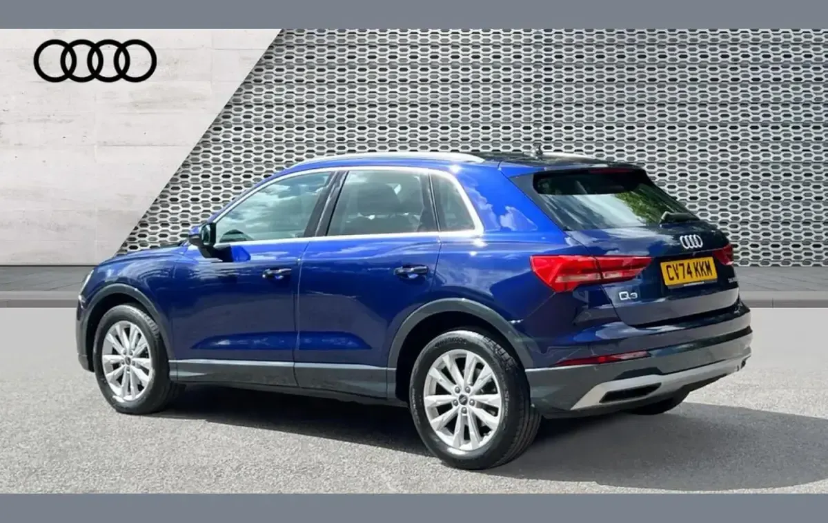 Used Audi Q3 Sport 150 HP (110 kW) 2024 Blue SUV