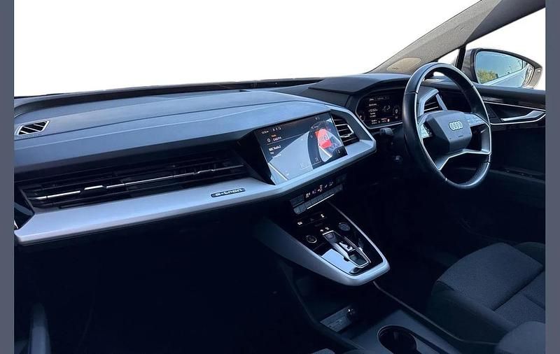 Used Audi Q4 e-tron Sport 150 kW (204 HP) 2022 Grey SUV