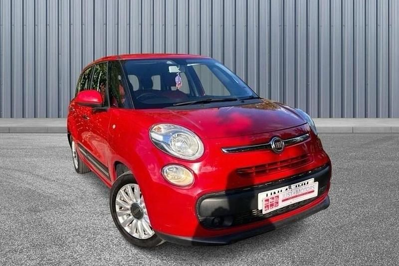 Red Used 2014 Fiat 500L Pop Star MPV | £3,825 (Fair price) - Image 1/1