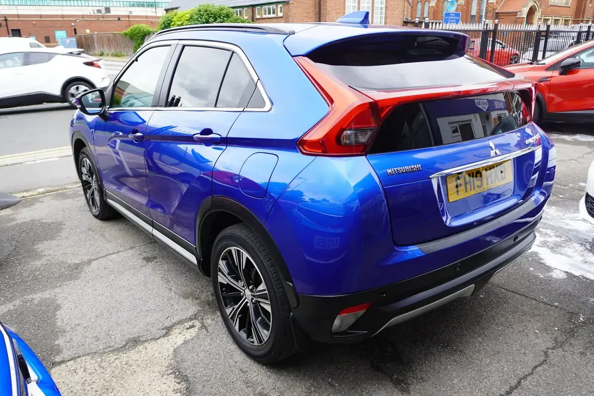 Used Mitsubishi Eclipse 2019 Blue Hatchback