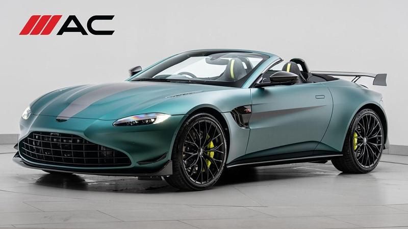 Used Aston Martin V8 Vantage 2022 Green Cabriolet