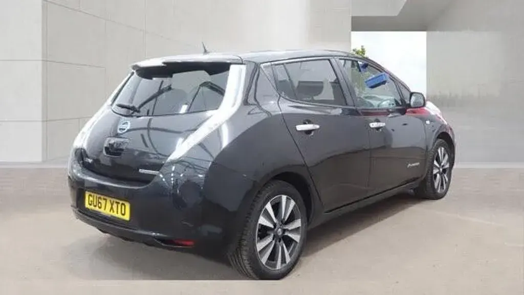 Used Nissan Leaf Tekna 30 kW (41 HP) 2017 Hatchback