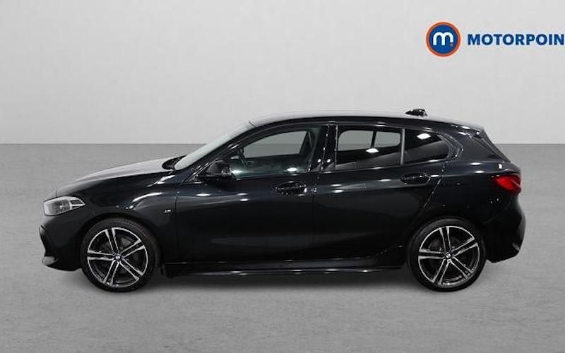 Used BMW 118 M Sport 140 HP (102 kW) 2020 Black Hatchback