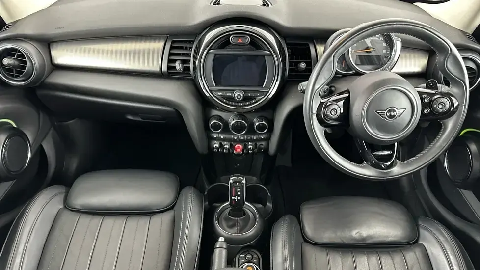 Used Mini Cooper S Exclusive 189 HP (139 kW) 2020 Black Hatchback