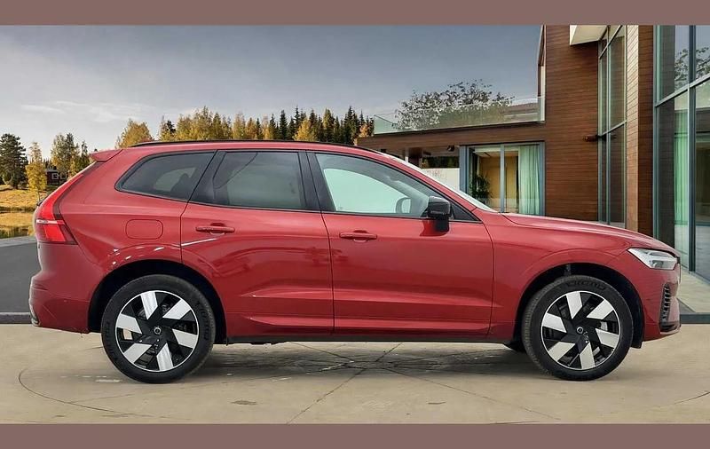 Used Volvo XC60 Ultra 449 HP (330 kW) 2025 Red SUV