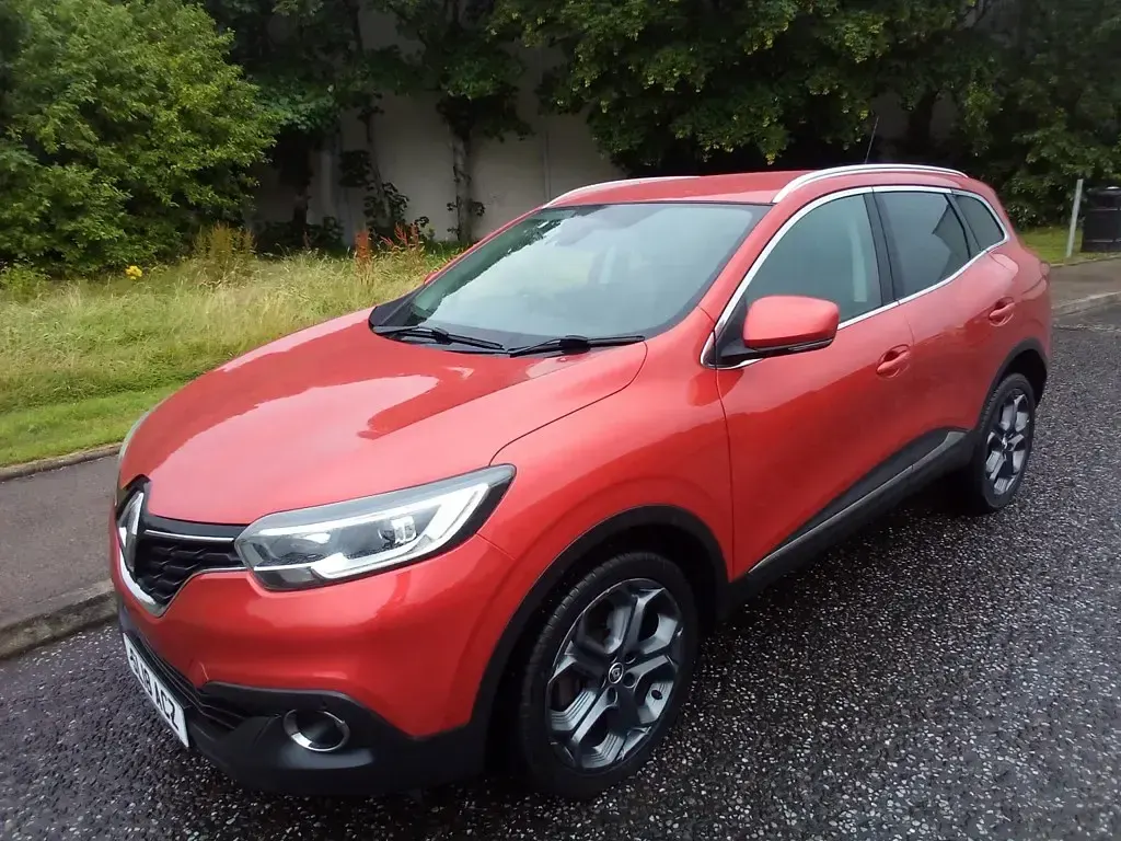 Used Renault Kadjar Dynamique 130 HP (95 kW) 2018 Red SUV