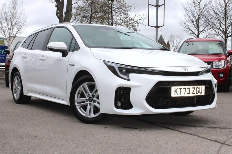 Used Suzuki Swace 2023 White Estate