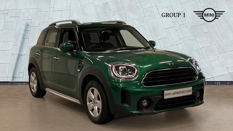 Green Used 2022 Mini Cooper Countryman Classic SUV | £17,499 (Good price) - Image 1/4
