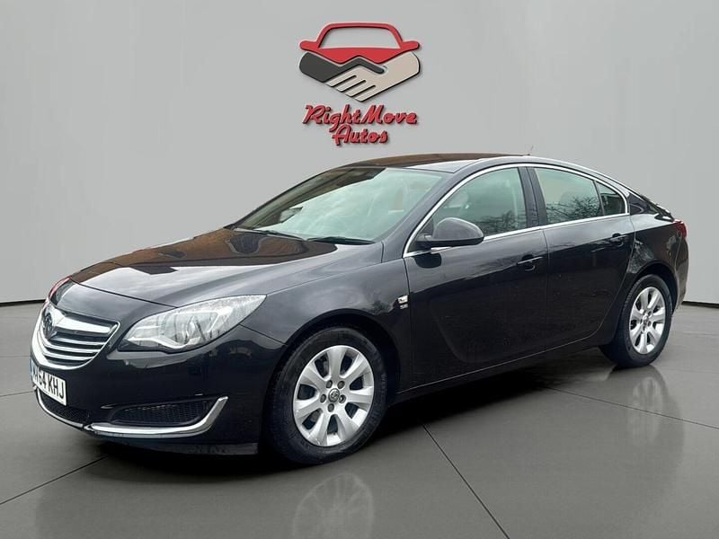 Black Used 2014 Vauxhall Insignia Hatchback | £3,495 (Super price) - Image 1/4