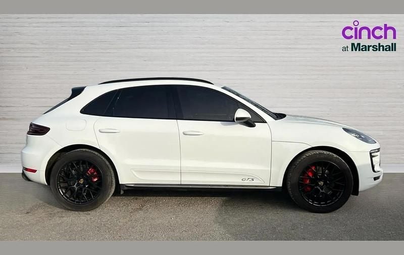 Used Porsche Macan GTS 355 HP (261 kW) 2016 White SUV