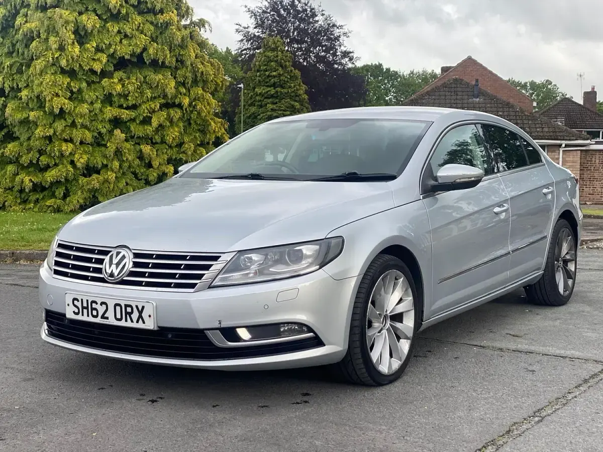 Begagnad VW CC GT 2012 Silver Sedan