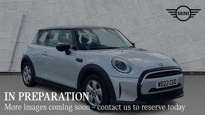 Silver Used 2022 Mini Cooper Classic Hatchback | £17,825 (Fair price) - Image 1/4