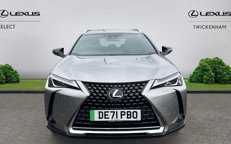Used Lexus UX 150 kW (204 HP) 2022 SUV
