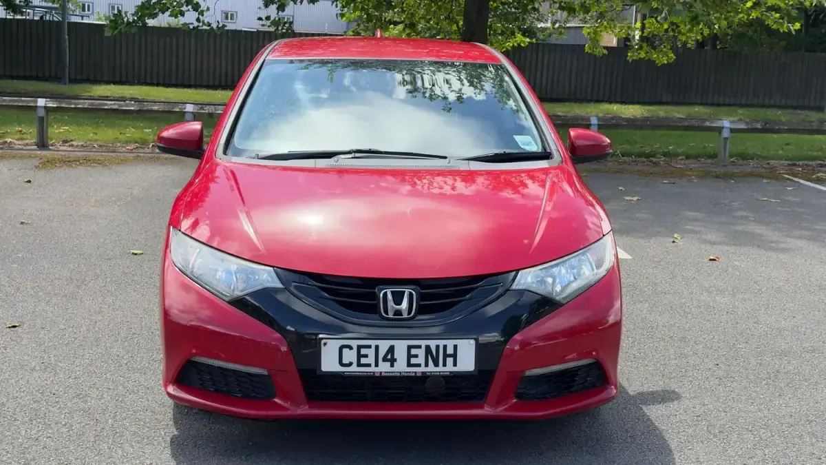 Used Honda Civic S 120 HP (88 kW) 2014 Red Hatchback