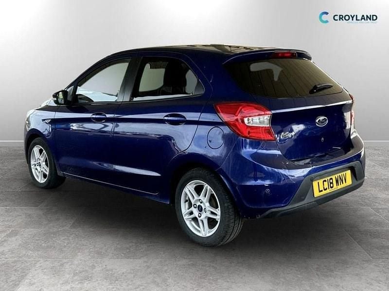 Used Ford Ka Plus Zetec 85 HP (62 kW) 2018 Blue Hatchback