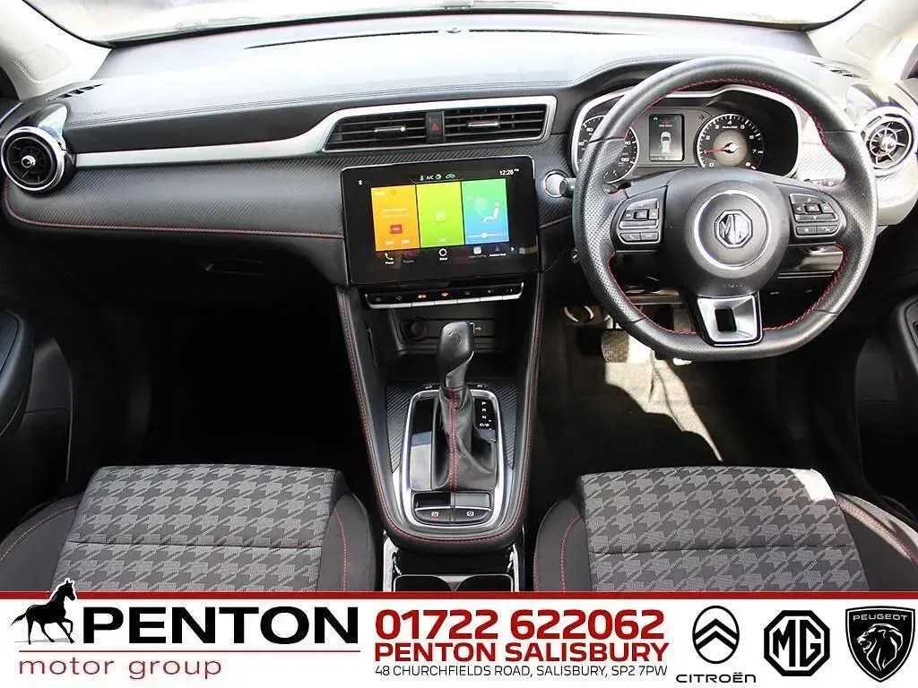 Used MG ZS 2023 White SUV
