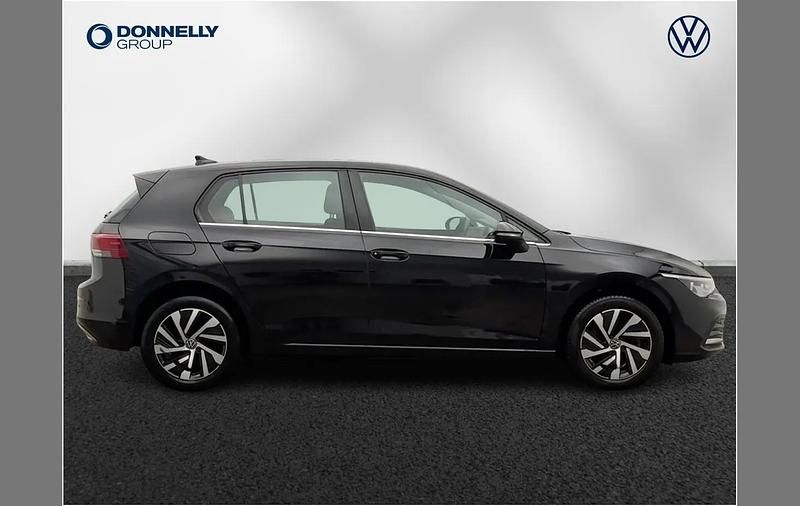 Used VW Golf VIII Style 200 HP (147 kW) 2022 Black Hatchback