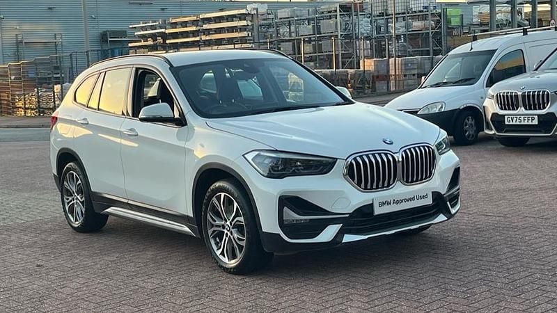 White Used 2019 BMW X1 xLine SUV | £18,741 (A bit pricey) - Image 1/4