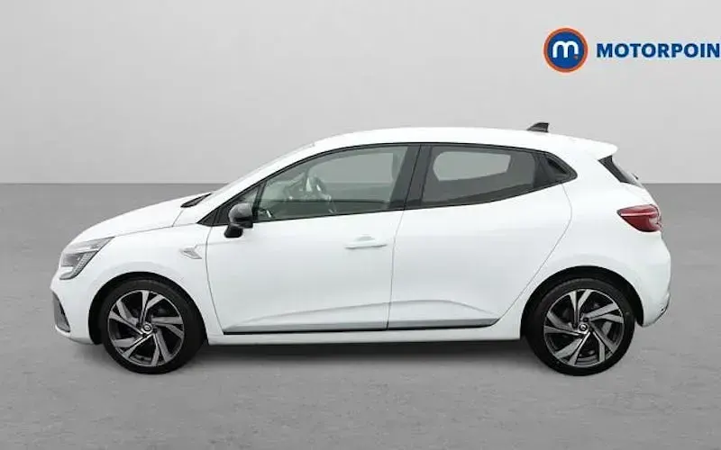 Used Renault Clio RS Line 90 HP (66 kW) 2023 White Hatchback