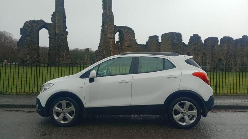 Used Vauxhall Mokka 2014 White SUV