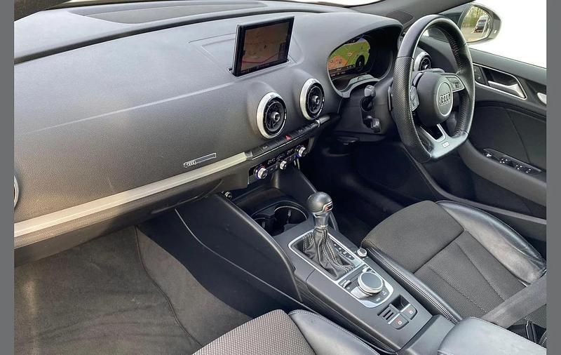 Used Audi A3 Black Edition 147 HP (108 kW) 2019 White Sedan