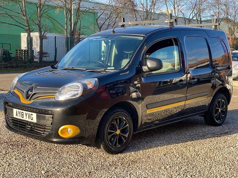 Used Renault Kangoo 2018 Black MPV
