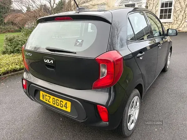 Used Kia Picanto 66 HP (48 kW) 2022 Black Hatchback