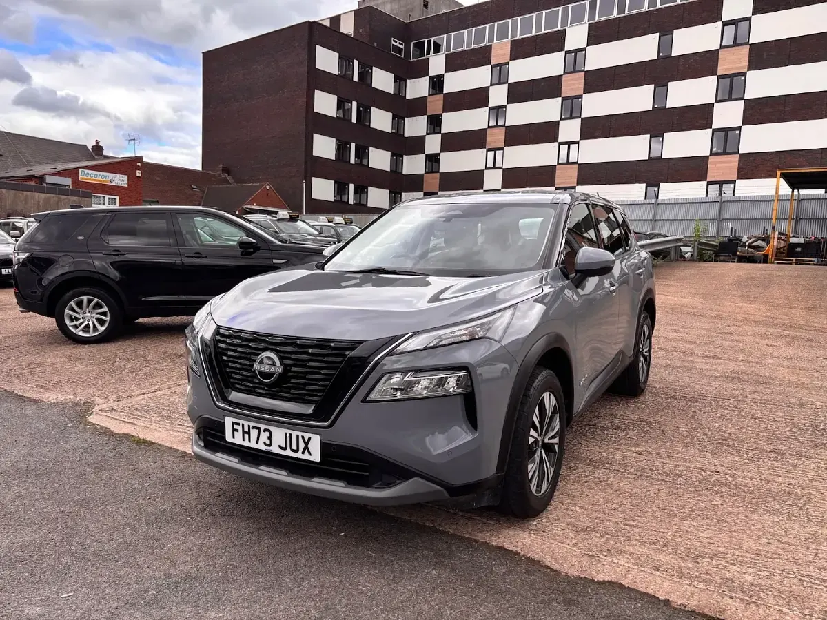 Used Nissan X-Trail Acenta 204 HP (150 kW) 2024 Grey SUV