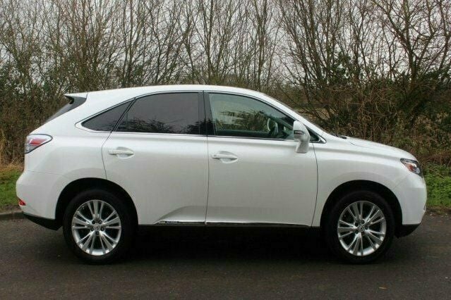 Used 2011 Lexus RX450h SUV | £27,950 - Image 1/4