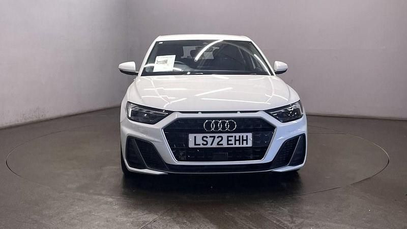 Used Audi A1 Sportback S-Line 95 HP (69 kW) 2022 White Hatchback