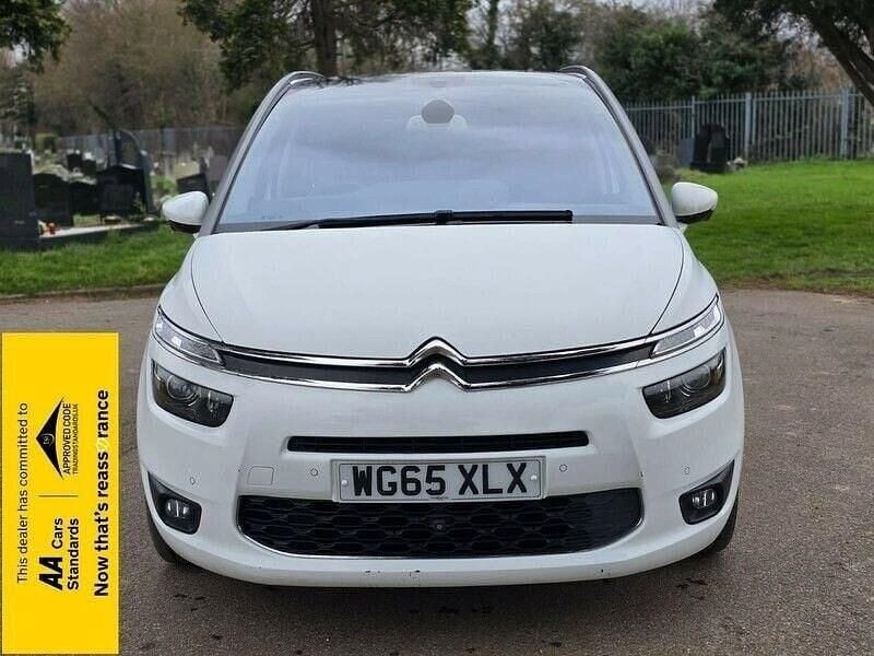 Used Citroën Grand C4 Picasso Exclusive 165 HP (121 kW) 2015 White MPV