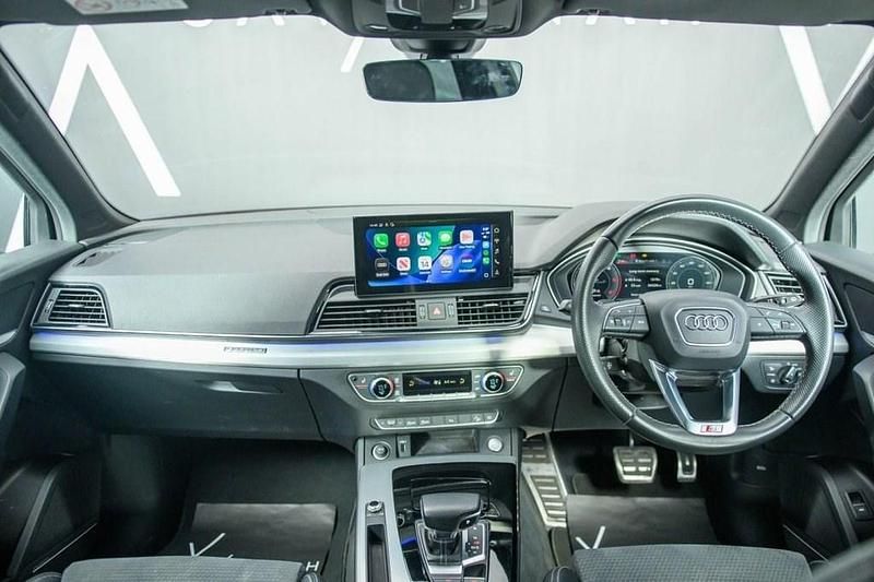 Used Audi Q5 S-Line 204 HP (150 kW) 2022 Blue SUV