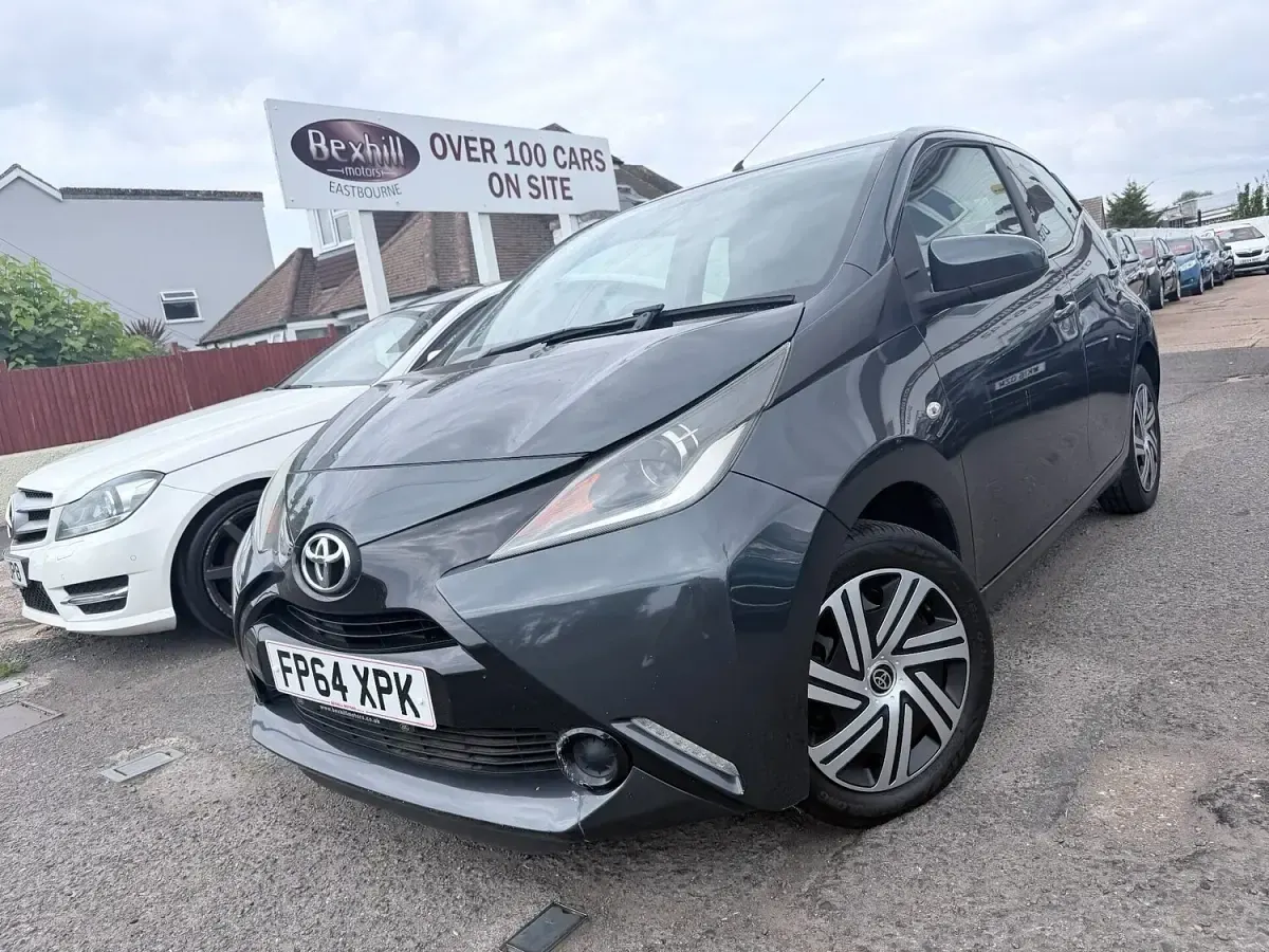 Used Toyota Aygo X-play 68 HP (50 kW) 2014 Grey Hatchback
