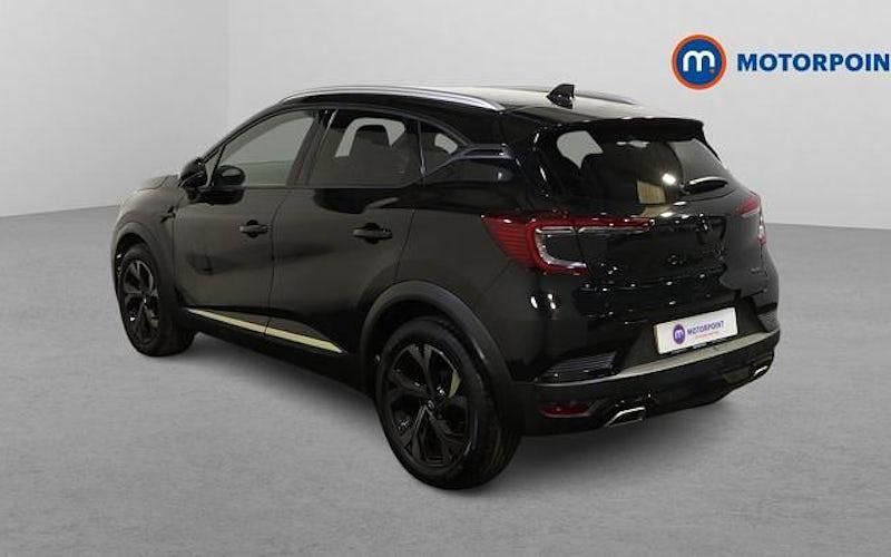Used Renault Captur Engineered 143 HP (105 kW) 2024 Black SUV