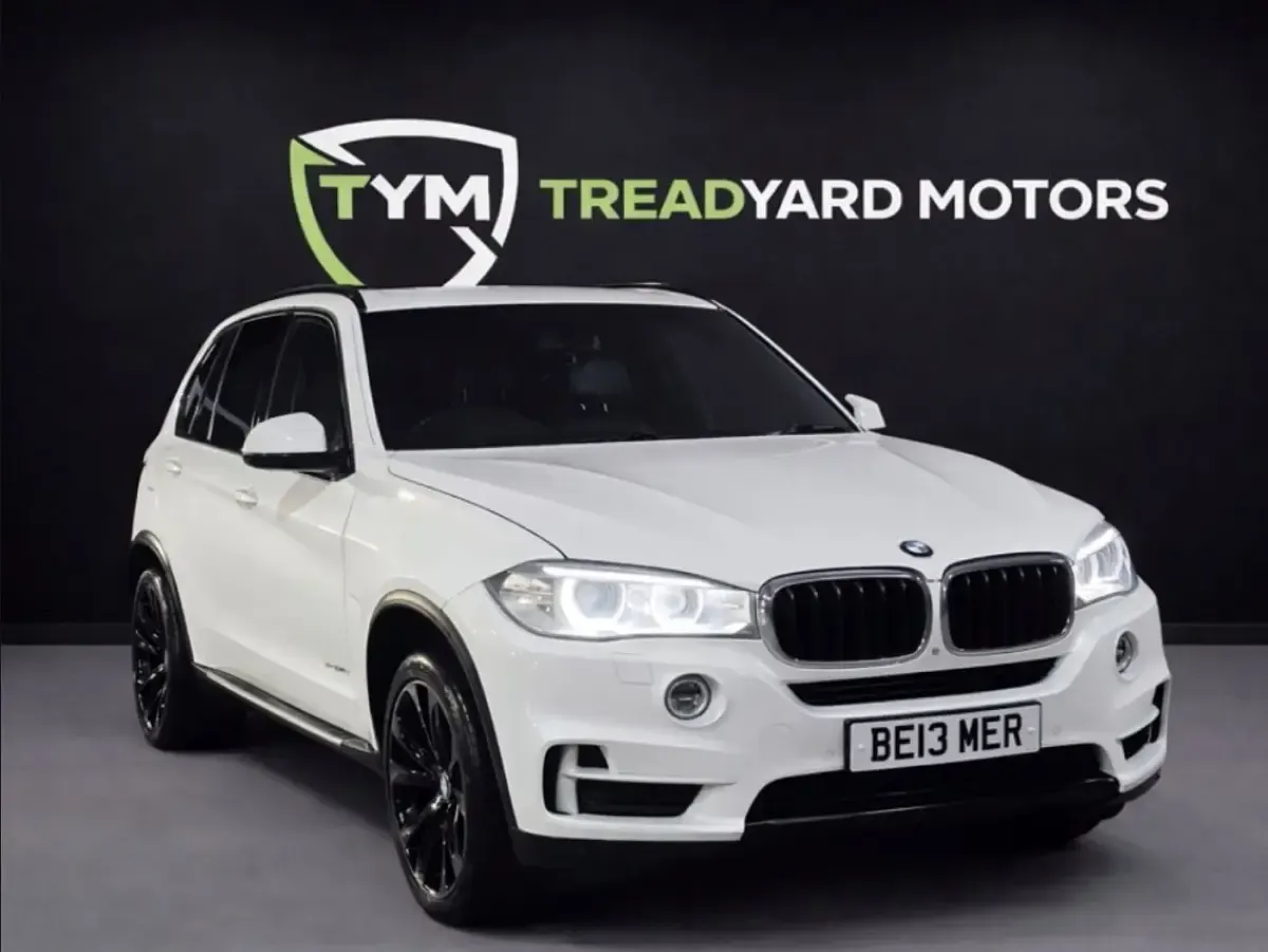 Gebraucht BMW X5 Comfort Edition 2013 Weiß SUV