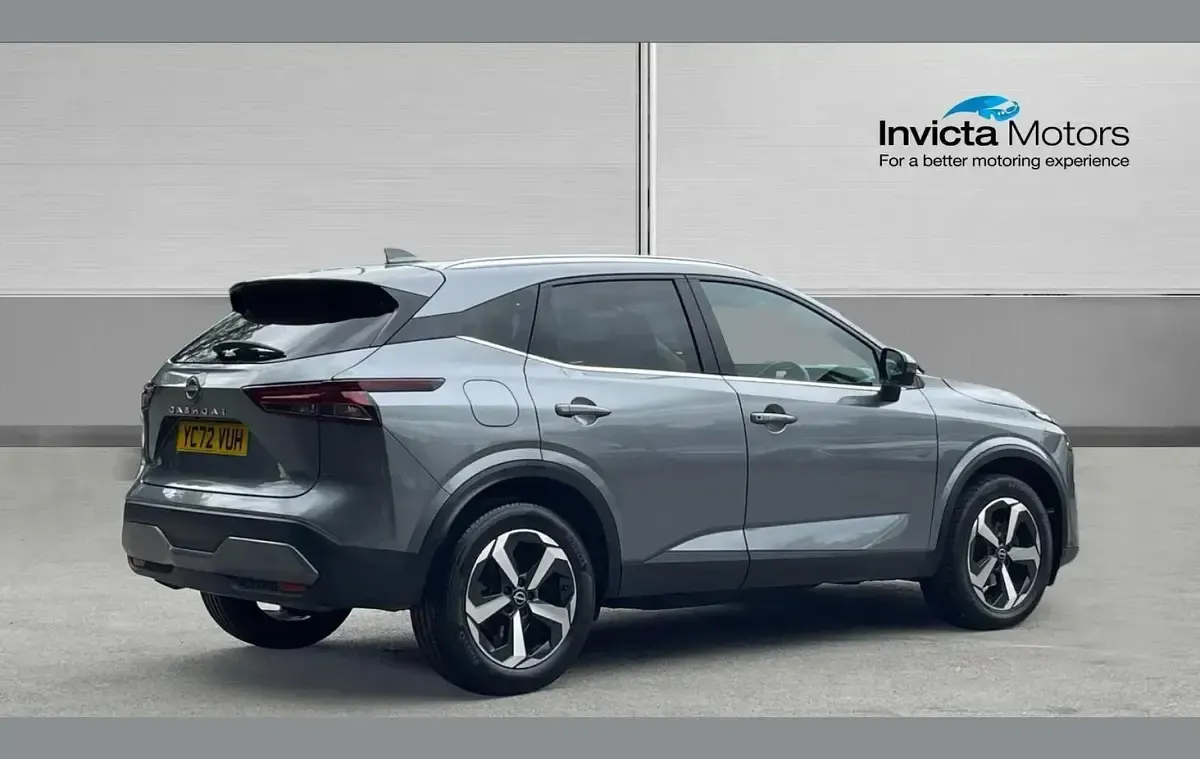 Used Nissan Qashqai N-Connecta 155 HP (114 kW) 2022 Grey SUV