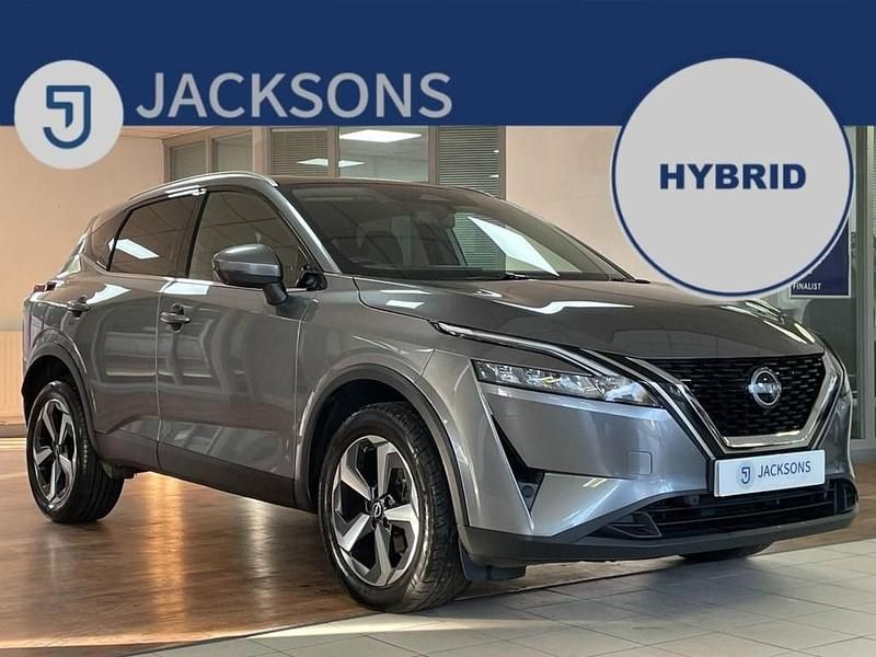 Grey Used 2024 Nissan Qashqai N-Connecta SUV | £17,750 (Fair price) - Image 1/3