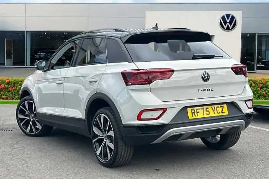 New VW T-Roc Design 115 HP (84 kW) 2025 Grey SUV