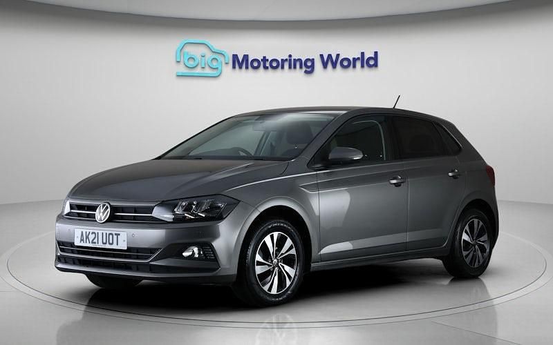 Begagnad VW Polo Match 80 HK (58 kW) 2021 Grå Halvkombi