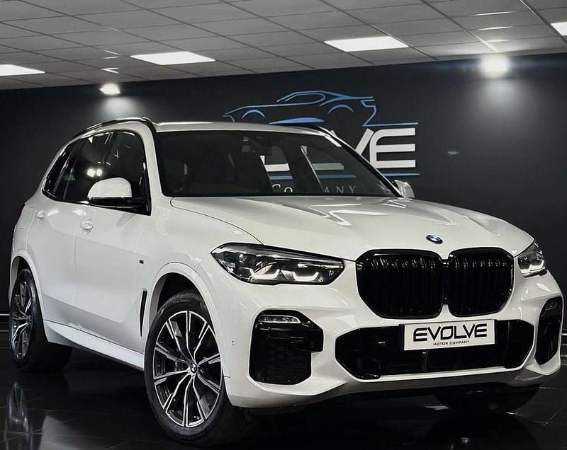 Used BMW X5 M Sport 286 HP (210 kW) 2021 White SUV