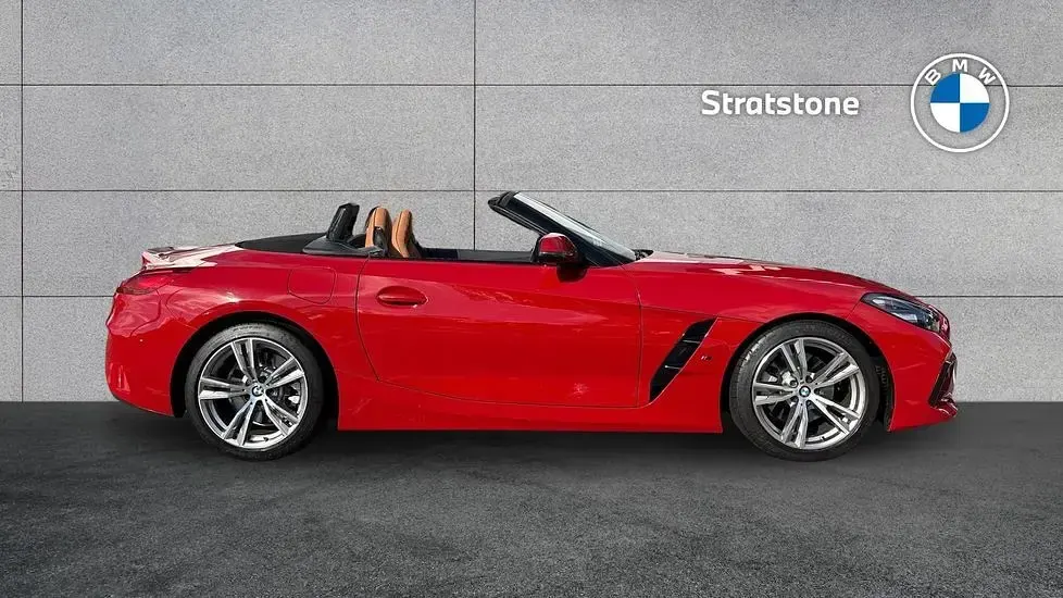 Used BMW Z4 M Sport 194 HP (142 kW) 2022 Red Cabriolet