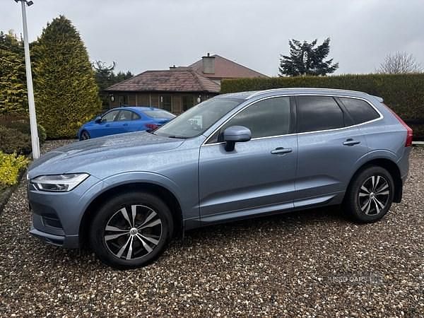Used Volvo XC60 Momentum 2020 Blue SUV