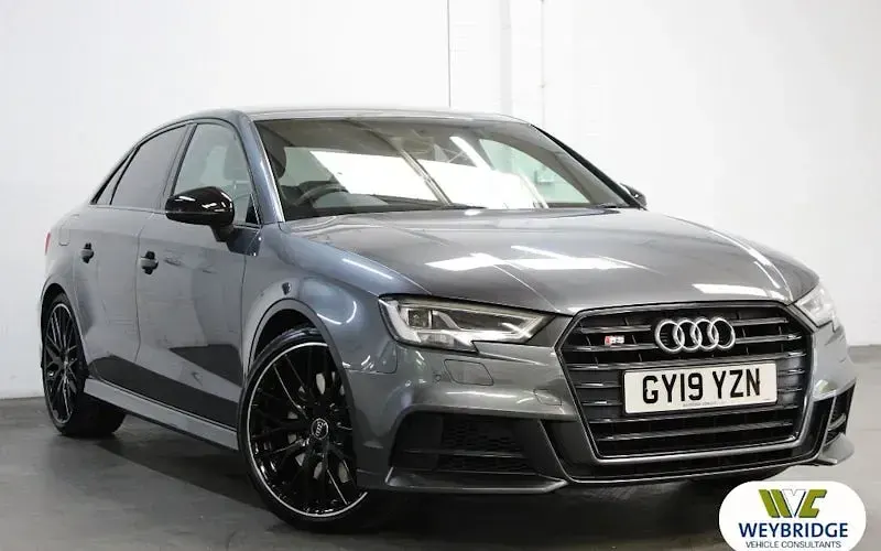 Usado Audi S3 Black Edition 300 HP (220 kW) 2019 Sedan