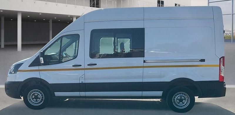 Second-hand Ford Transit 130 CP (95 kW) 2022 Alb Van