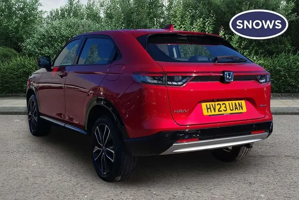 Używany Honda HR-V Advance 131 KM (96 kW) 2023 Czerwony SUV