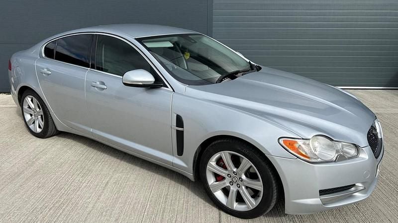 Used Jaguar XF Luxury 2010 Silver Sedan
