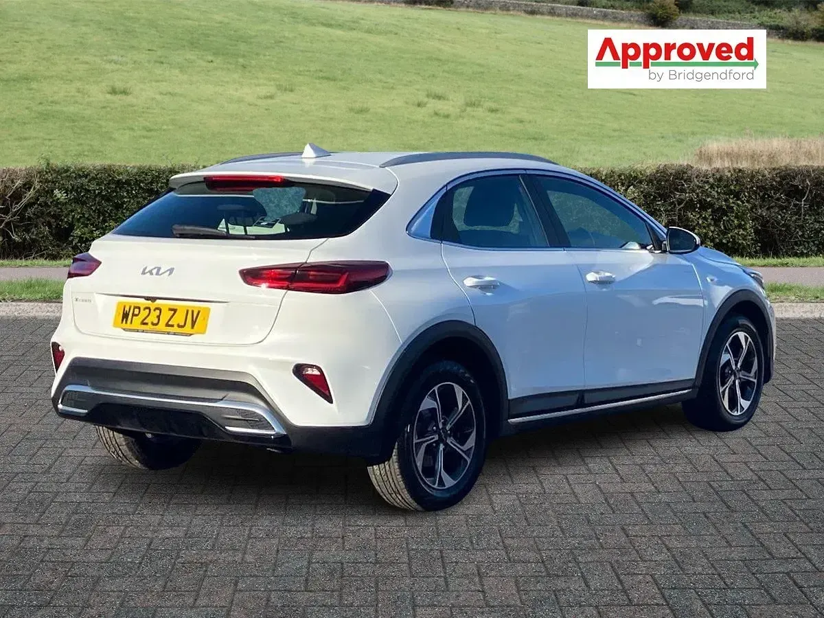Usado Kia XCeed 2023 Blanco SUV
